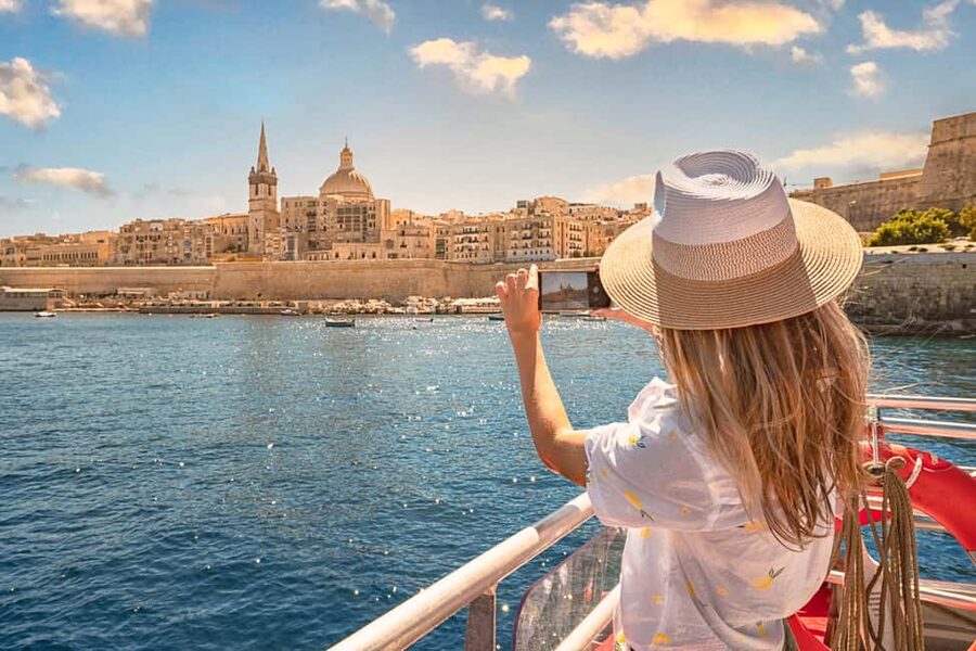1-Day Hop-On Hop-Off Bus + Harbour Cruise (CMO) - What the $40 Pass Actually Gives You