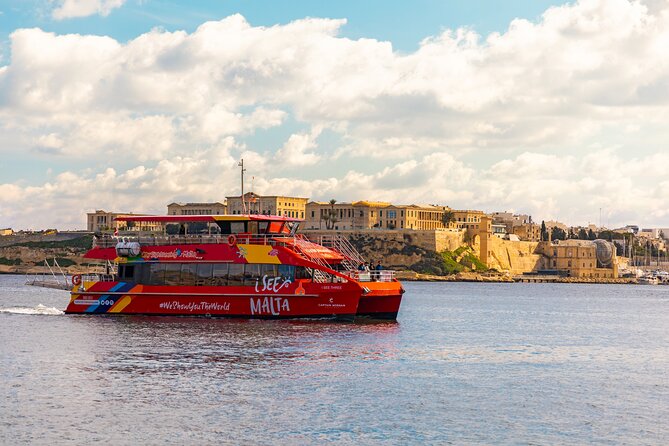 1-Day Hop-On Hop-Off Bus + Harbour Cruise Ticket - Riding the North, or Blue, route