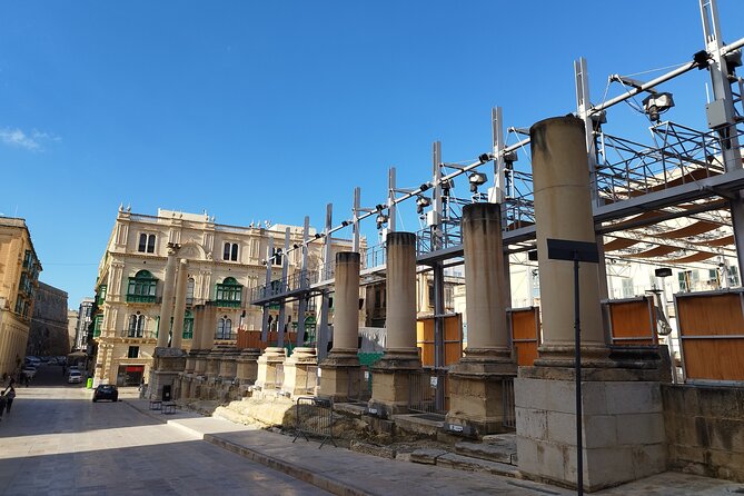 Best of Valletta Walking Tour - Auberge d’Italie and the Knights’ grand houses