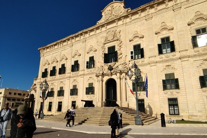 Best of Valletta Walking Tour - The Grand Master’s Palace and Malta’s changing rulers