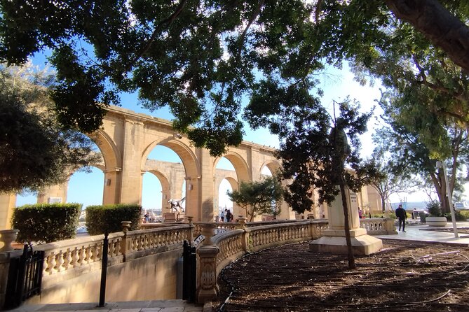 Best of Valletta Walking Tour - Upper Barrakka Gardens and the Grand Harbour view