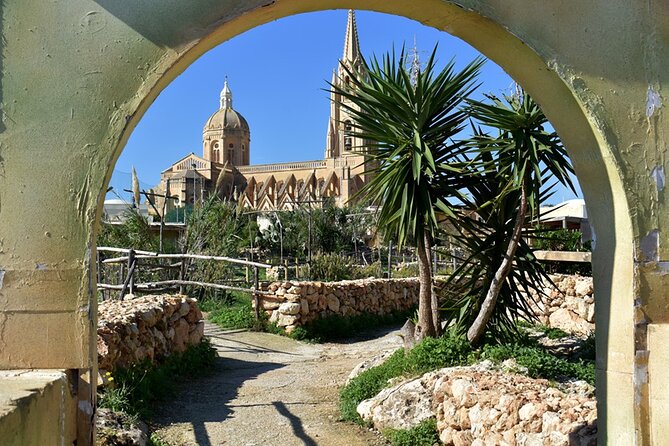 Christmas Tuk Tuk or Jeep tour in Gozo inc. Dinner - What $95.03 gets you