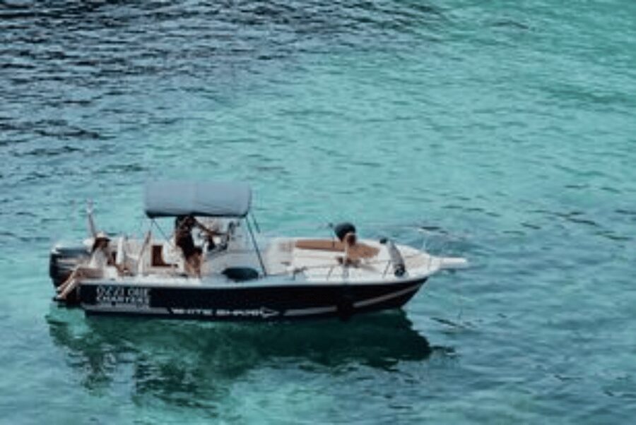 Cirkewwa/Mgarr: Blue and Crystal Lagoon Private Boat Charter - Captains, service, and the personal touch