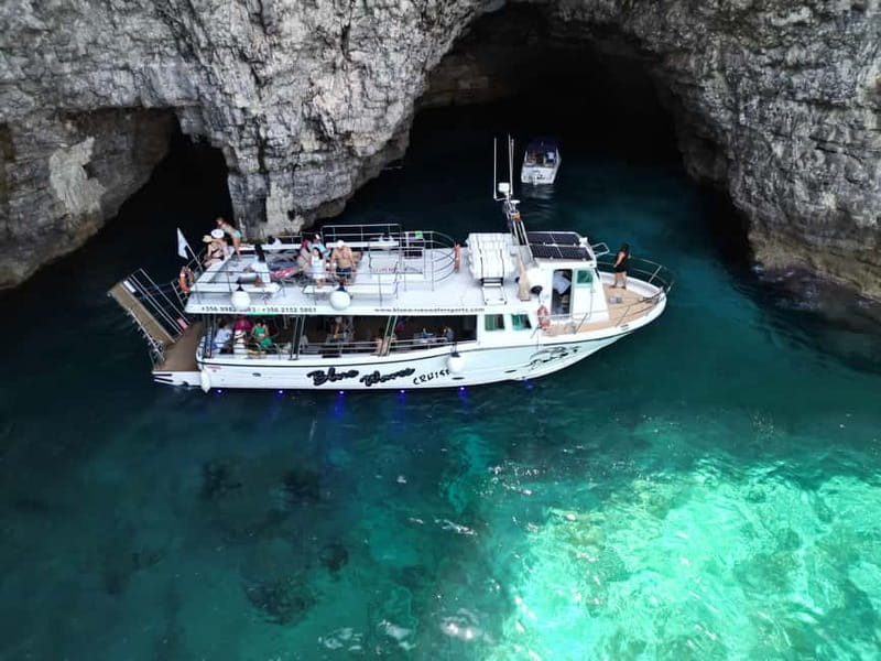 Comino Blue Lagoon & Crystal Lagoon - 3 Bay Cruise - Crystal Lagoon starts the swimming day