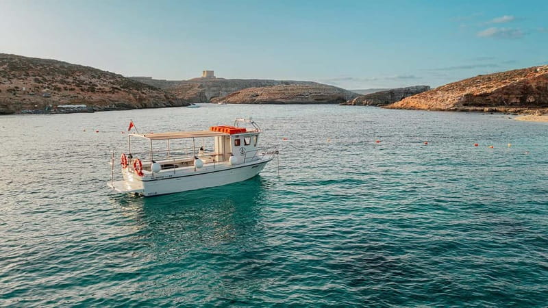 Comino: Blue Lagoon, Crystal Lagoon and Sea Caves Boat Tour - Key points at a glance