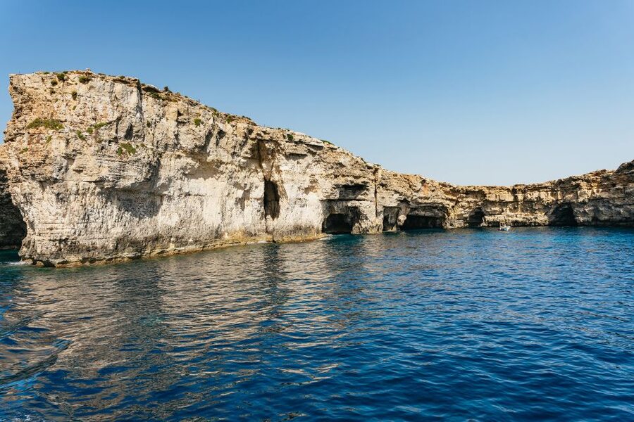 Comino: Blue Lagoon, Crystal Lagoon, and Seacaves Tour - The catamaran’s best features