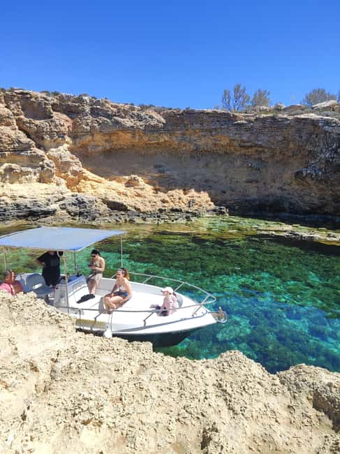 Comino Blue Lagoon: Private Boat Charter (2 Hours) - The Blue Lagoon: Malta’s famous swimming stop