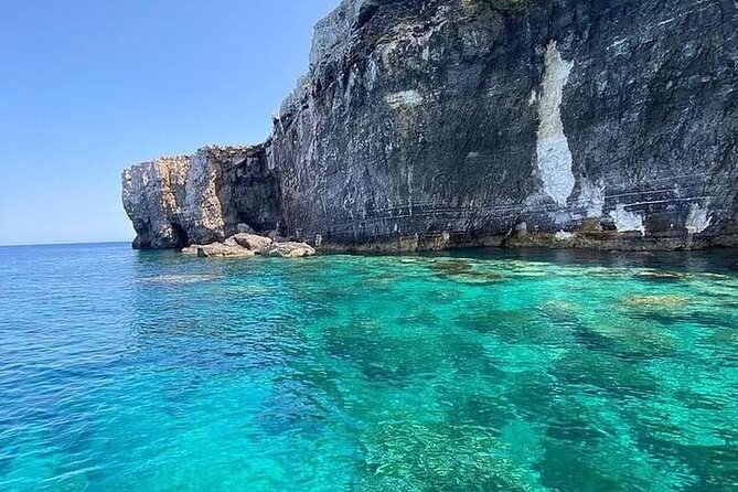 Comino Private Boat with Snorkeling and Cave Sightseeing - Why a private Comino boat makes sense