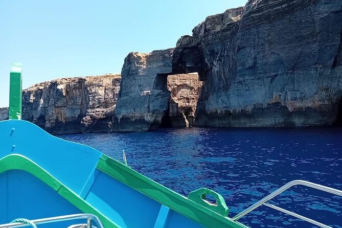 Comino Private Boat with Snorkeling and Cave Sightseeing - Santa Maria Caves require confidence in the water