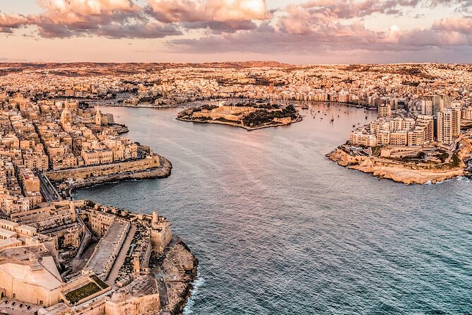 Cruise around Malta's Harbours and Creeks from Sliema - Marinas and the inner creeks of Marsamxett