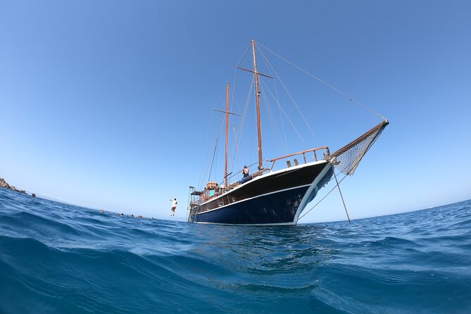 Fernandes Gozo & Comino - Gozo’s secluded bay comes first