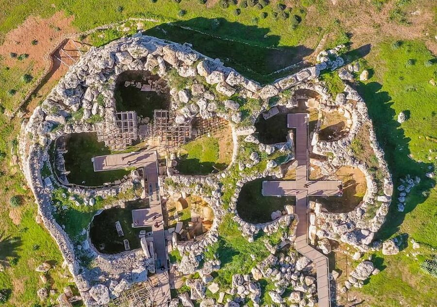 From Malta: Gozo Day Trip Including Ggantija Temples - Dwejra shows Gozo at its most dramatic