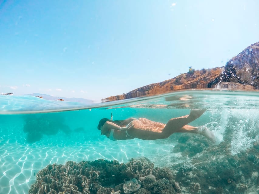 From Mellieha: Three Bay Cruise including the Blue Lagoon - Ħalfa Rock Bay on Gozo