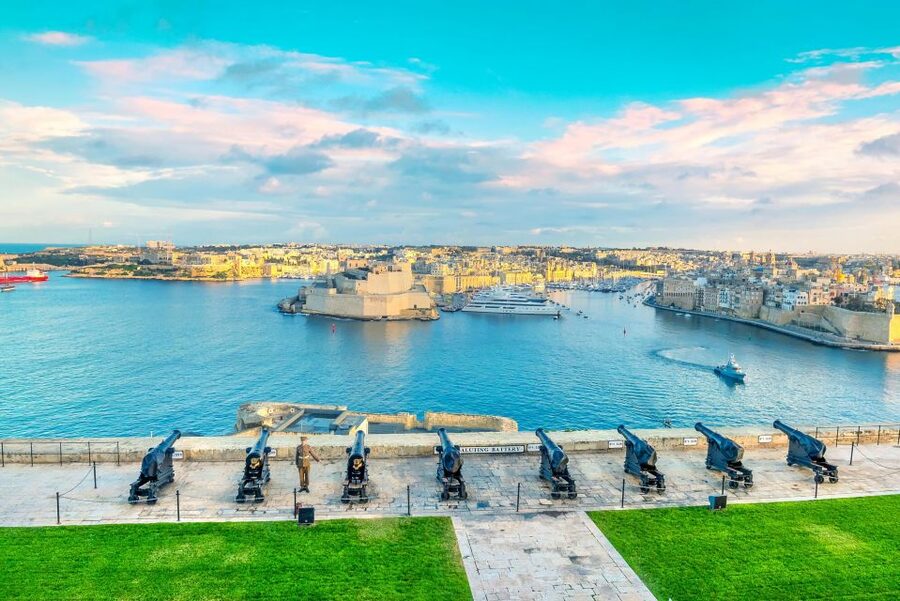 From Sliema: Cruise Around Malta's Harbours & Creeks - Seating, weather, and comfort
