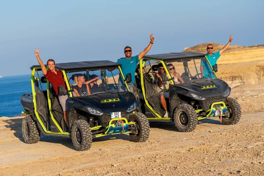 Gozo: All Inclusive 4x4 Chauffeured JEEP day safari - Guides and service