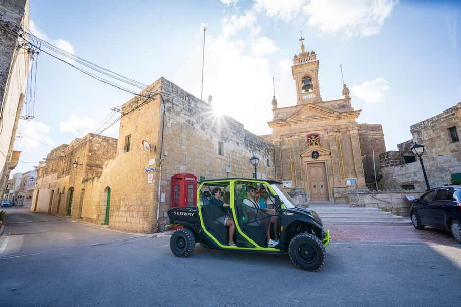 Gozo: All Inclusive 4x4 Chauffeured JEEP day safari - Transfers from Malta or Gozo