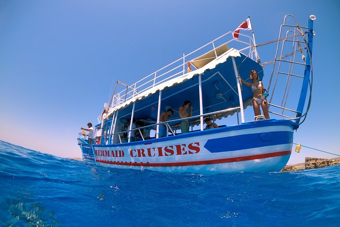 Gozo, Blue Lagoon, Comino & Sea Caves - The details that shape your day