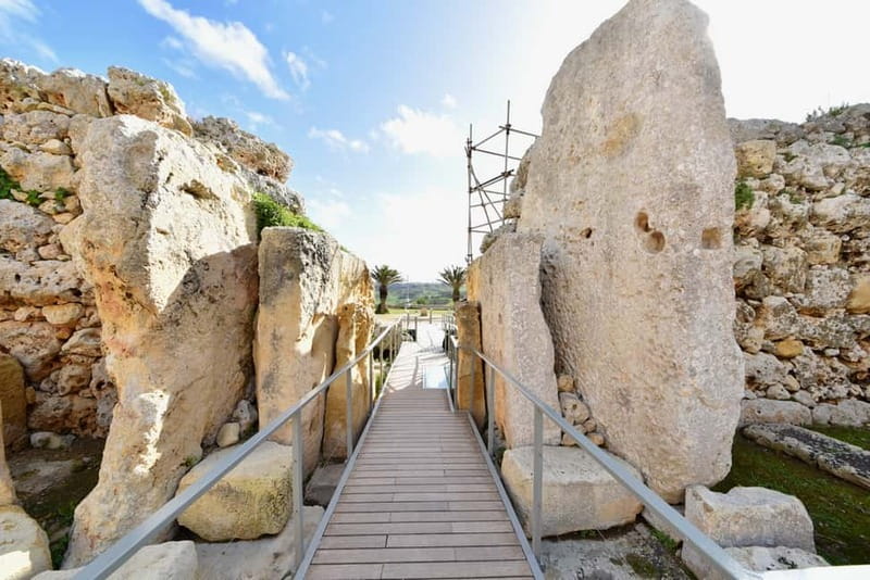 Gozo Full Day visiting Ggantija Temples, Salt Pans & Dwejra - Ġgantija Temples and Gozo’s oldest stones