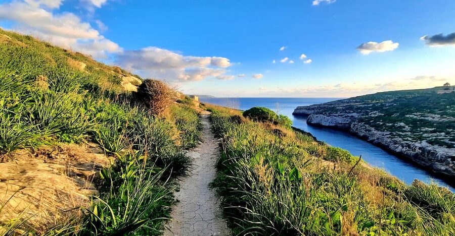 Gozo Unveiled: Guided Hiking in Gozo - South East - The Pumping Station and the Hole in the Wall