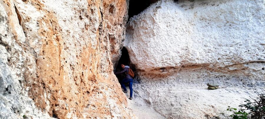 Gozo Unveiled: Guided Hiking in Gozo - South East - Xatt l-Ahmar and the Chambrey Fortress View
