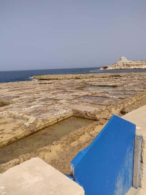 Island of Gozo: Private Tour - Savina food market and a local snack stop