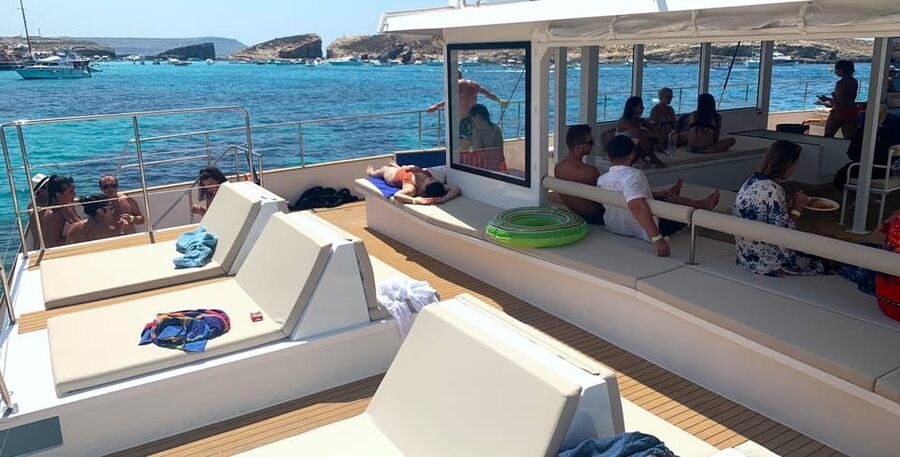 Malta: Blue Lagoon Evening Catamaran Cruise - What the five-hour evening schedule feels like