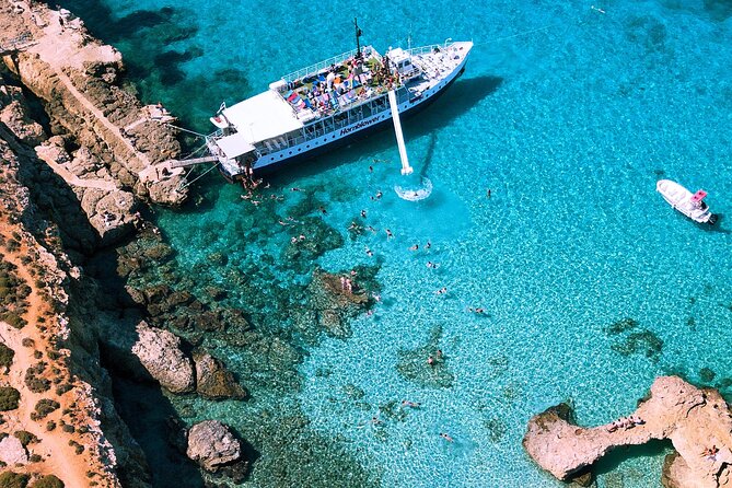 Malta: Comino, Gozo, Blue Lagoon, Crystal Lagoon and Caves Tour - Key points at a glance