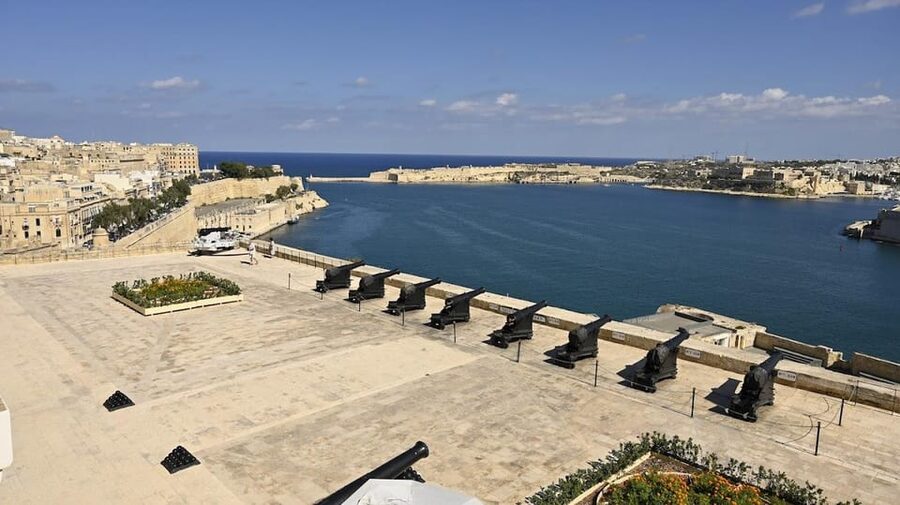 Malta: Essential Tour of Island Treasures - Blue Grotto: Malta’s best optional boat ride