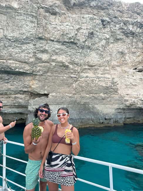 Malta: Gozo, Comino, Blue & Crystal Lagoon, & Caves Cruise - The return route through Crystal Lagoon and Comino