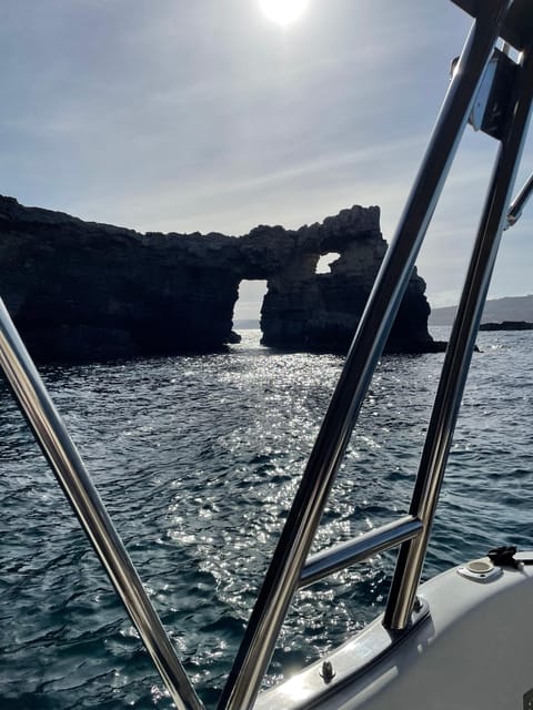 Malta:Gozo,Comino,Crystal/BlueLagoon&Caves Private Boat trip - Crystal Lagoon for deeper water and snorkeling