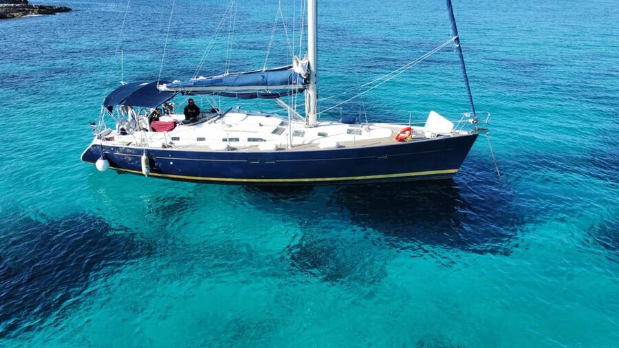 Malta Gozo Comino: Full Day Sailing Charter - Why a private sailing day works so well here