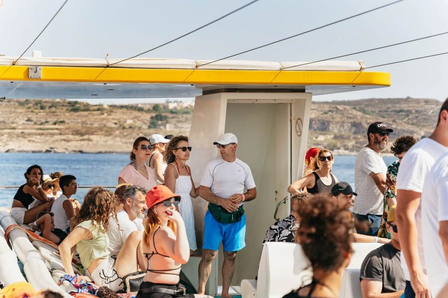 Malta: Gozo & Comino Islands, Blue Lagoon & Seacaves Tour - Gozo: three hours around Victoria or Ramla Bay