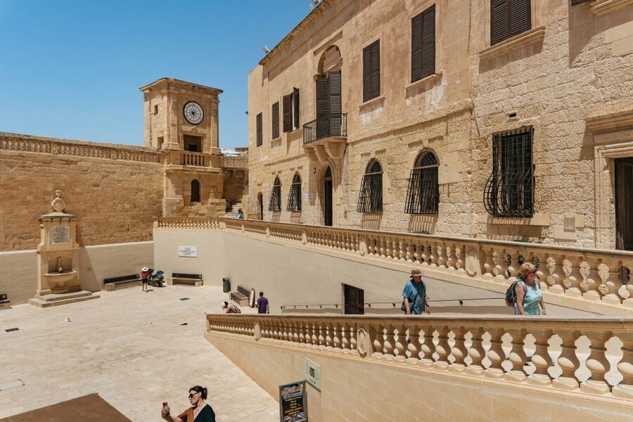 Malta: Gozo & Comino Islands, Blue Lagoon & Seacaves Tour - The boat itself: comfort, fun, and a little motion