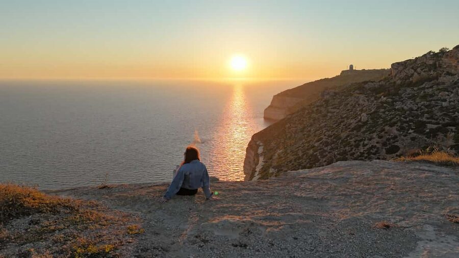 Malta, Gozo & Comino Private Sightseeing Tour with Pickup - What the drivers add to the experience