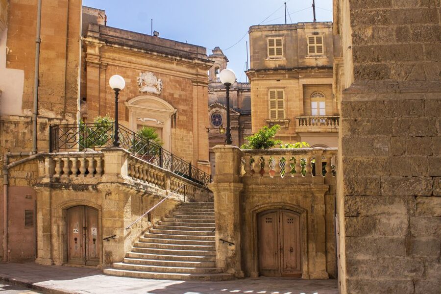 Malta: Hop-On Hop-Off Bus Tours - Should you book this tour?