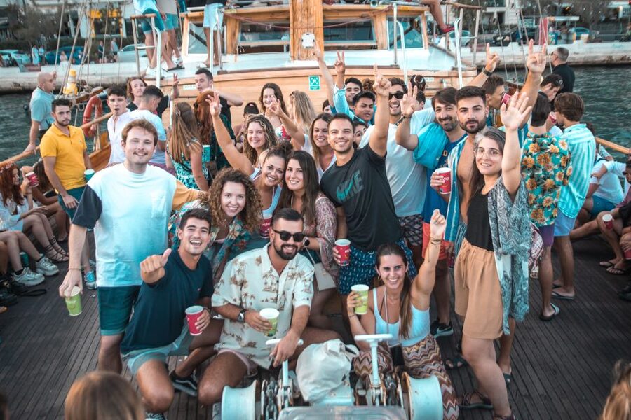 Malta: Lazy Pirate Boat Party with Drinks & Food - Key points to know before you book