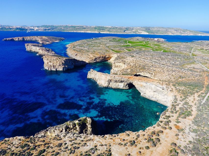 Malta: Private Boat Charter to Blue-Lagoon, Gozo & Comino - Why a private boat makes the Blue Lagoon easier