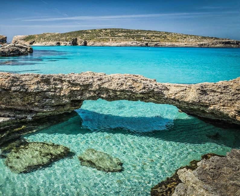 Malta: Private Boat Cruise with Caves, Beaches & Swim Stops - The first run across the water