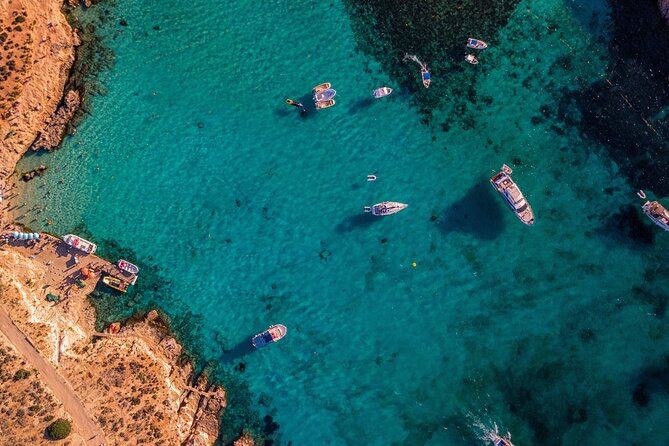 Malta Private Boat Trip: Blue Lagoon, Gozo and Comino T3 - Blue Lagoon: famous, beautiful, and often crowded