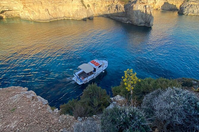 Malta: Private Boat Trip & Cruises Comino, Blue Lagoon, Gozo - San Niklaw Bay is made for a swim