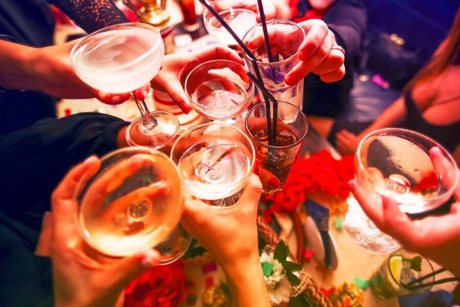 Malta: Pub Crawl of Paceville and St Julian's with Drinks - What the guides add