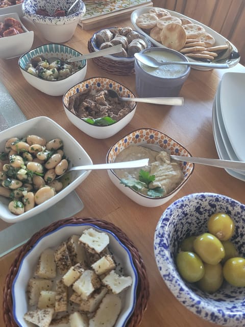 Malta: Traditional Maltese Rabbit Cooking Class - Sharing the rabbit preparation