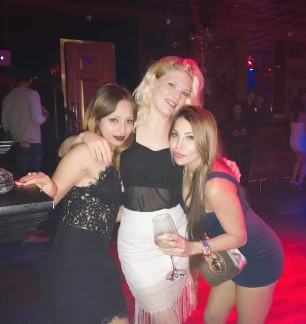 Malta: Ultimate Girls' Night Out - A stylish local bar and lounge