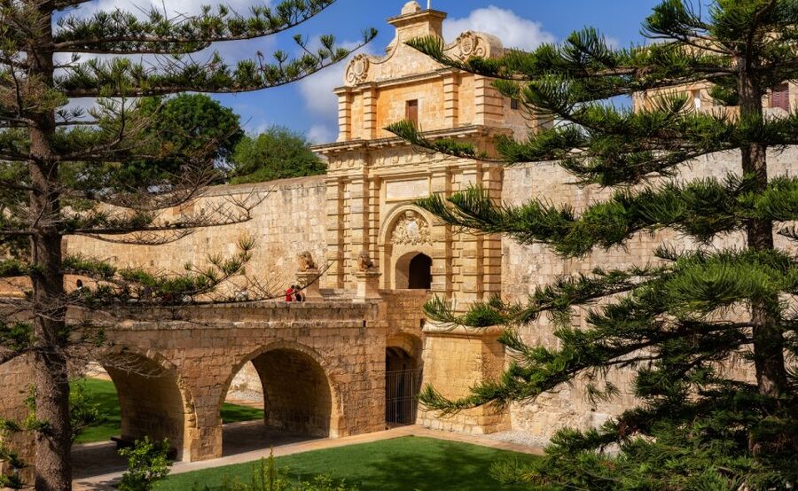 Malta: Valletta, Marsaslokk, Blue Grotto, Hagar Qim & Mdina - Ħaġar Qim and Mnajdra’s prehistoric stones