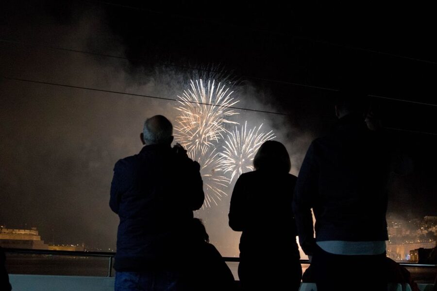 Malta: Valletta, Sliema, Bugibba Fireworks Festival Cruise - Choosing the right departure from Bugibba or Sliema