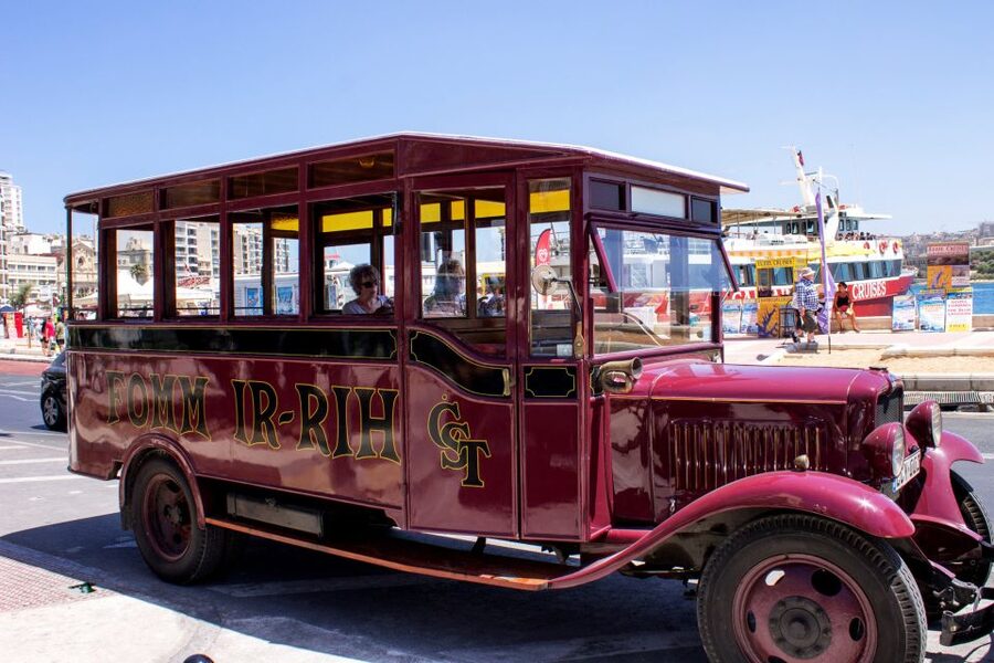 Malta: Vintage Bus Ride through the Three Cities - Why the vintage bus makes the tour worthwhile