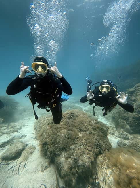 Malte : Baptême de plongée sous-marine en Français - Why four people makes a difference