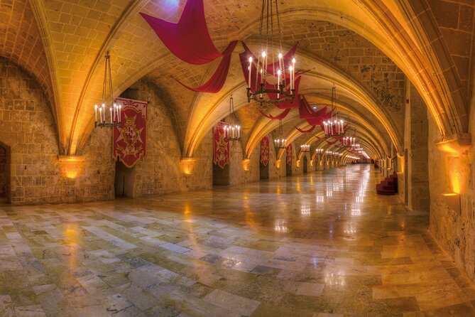 Maltese Islands History Audio-Visual Show and La Sacra Infermeria Tour - Clear Audio, Comfortable Seats, and Several Narration Options