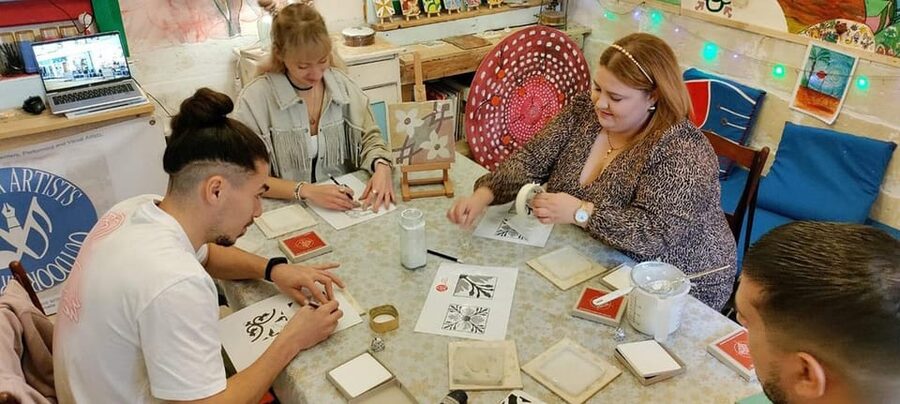 Maltese Tile - Souvenir painting workshop with local - Building the white cement tile
