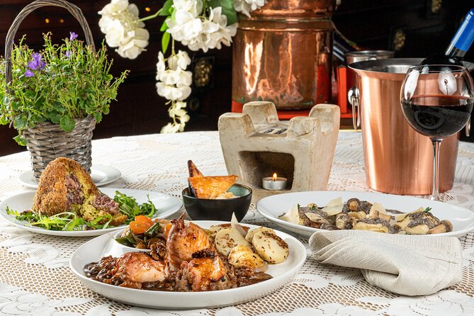 Maltese Traditional Dinner and Folklore Show with Transfers - Key points to know before booking